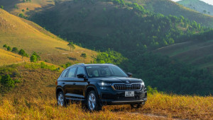 Skoda Việt Nam ưu đãi 50% lệ phí trước bạ và quà tặng cho khách hàng mua xe