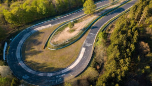 Hai nhân viên thiệt mạng trên đường lái thử xe Porsche