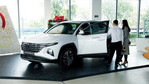 Thị trường ô tô cận Tết vẫn trầm lắng