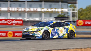 Toyota mang loạt phương tiện sử dụng nhiên liệu trung hòa carbon đến Giải đua xe tốc độ cao 10 giờ