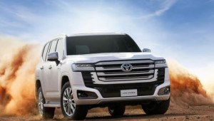 Toyota Land Cruiser 300 HEV chuẩn bị ra mắt thị trường Đông Nam Á