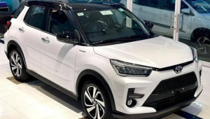 Toyota hủy 30.000 đơn đặt hàng Raize HEV do ảnh hưởng từ bê bối gian lận thử nghiệm va chạm