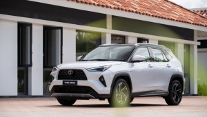 Toyota tặng hàng loạt ưu đãi cho khách hàng mua xe trong tháng 11/2023