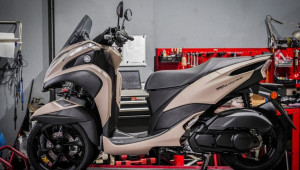 Yamaha Tricity 155 - Xe ba bánh độc lạ 