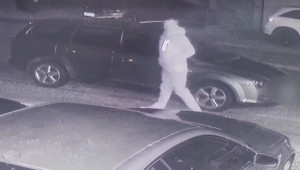 Người đàn ông nhận án tù treo và cấm động vào ô tô vì “nghiện mở cửa xe”