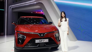 Người Indonesia trầm trồ vì thiết kế mạnh mẽ của VinFast VF 7