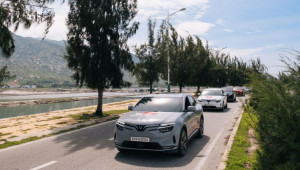“Chốt lịch” xuống Cần Giờ, người dân TP.HCM háo hức lái thử xe điện VinFast dịp lễ