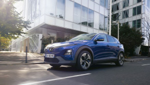 VinFast bàn giao 23.186 ô tô điện trong tháng 11/2025: Giữ vững ngôi vị số 1 thị trường