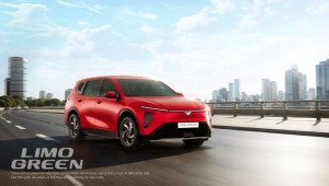 VinFast Green gây sốt: Thị trường xe công nghệ sang kỷ nguyên mới