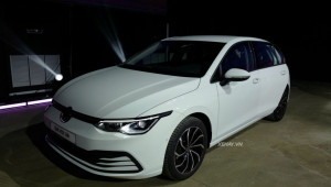 Volkswagen Golf ra mắt tại Việt Nam - “Huyền thoại vượt thời gian” trở lại