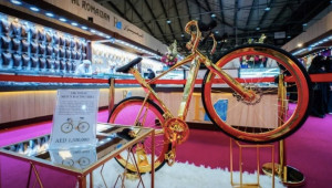 Cận cảnh chiếc xe đạp mạ vàng có giá gần 10 tỷ VNĐ