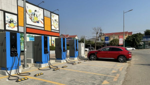 Công nghệ là lý do đầu bảng thuyết phục người dùng chọn xe điện