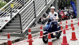 Hà Nội đề xuất hỗ trợ tới 5 triệu đồng khi đổi từ xe máy xăng sang xe điện