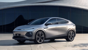 SUV điện Xpeng G6 sạc 10 phút chạy được 300 km: Vừa mở bán đã nhận 