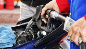 Giá xăng chỉ 13.000 đồng/lít, Malaysia muốn xuất khẩu sang Việt Nam