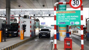 Xem xét quy định dán thẻ định danh là thủ tục bắt buộc trong đăng kiểm xe
