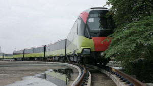 Các đoàn tàu Nhổn-Ga Hà Nội vẫn chưa thể đăng kiểm, vì sao?